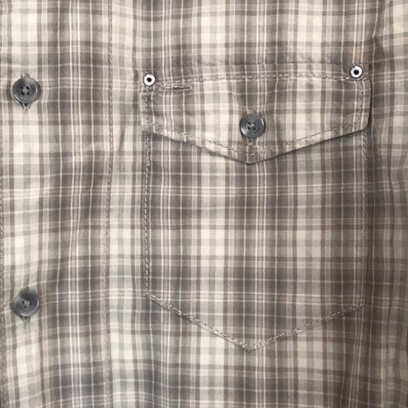 🇺🇸Men’s Calvin Klein Casual Button Down 🇺🇸 - Picture 3 of 6